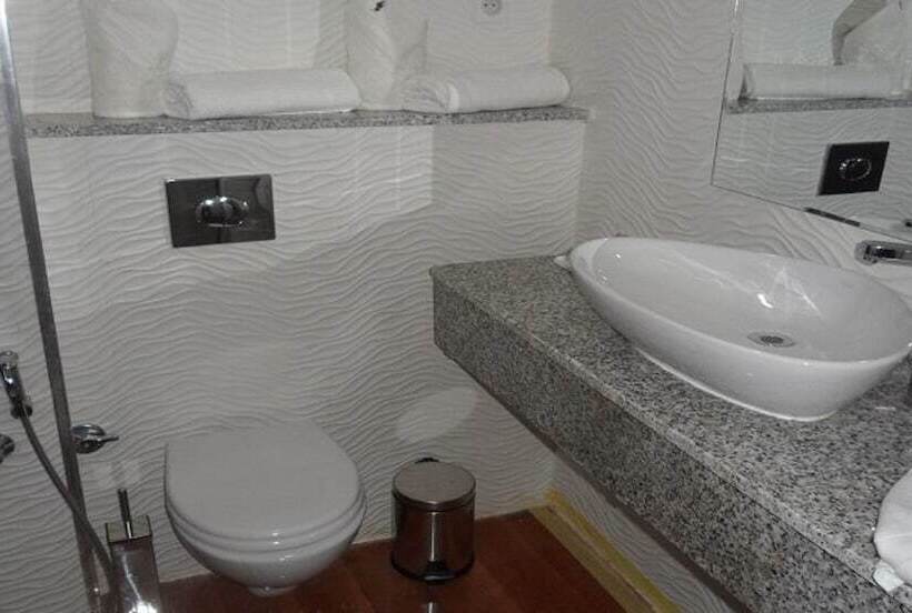 اتاق استاندارد, Hôtel Hadil