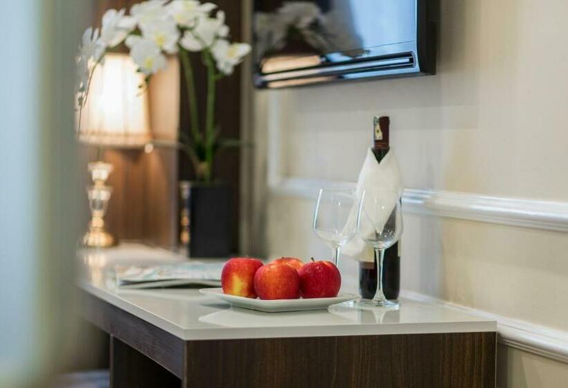 اتاق لوکس, Splendid Pearlight Hanoi