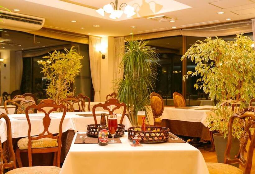 חדר סטנדרט, Tsumugi