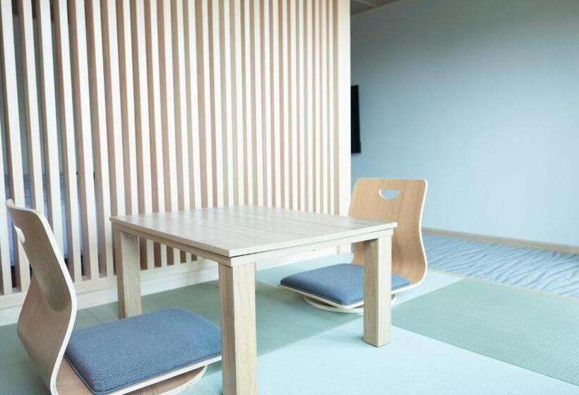 חדר סטנדרט, Tsumugi