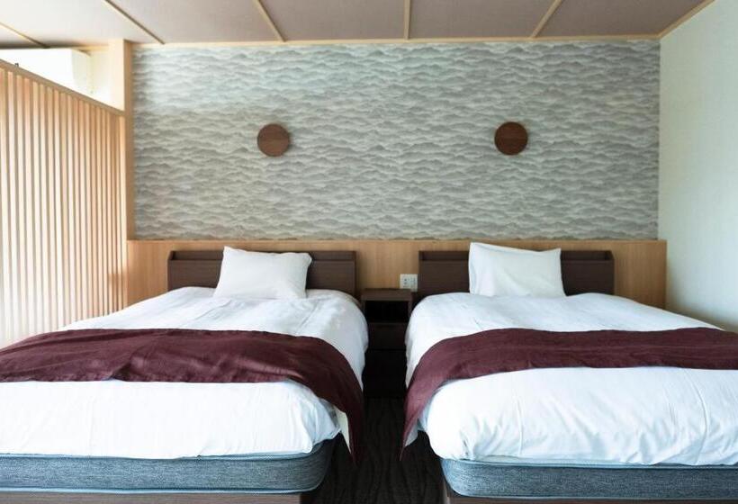 חדר סטנדרט, Tsumugi