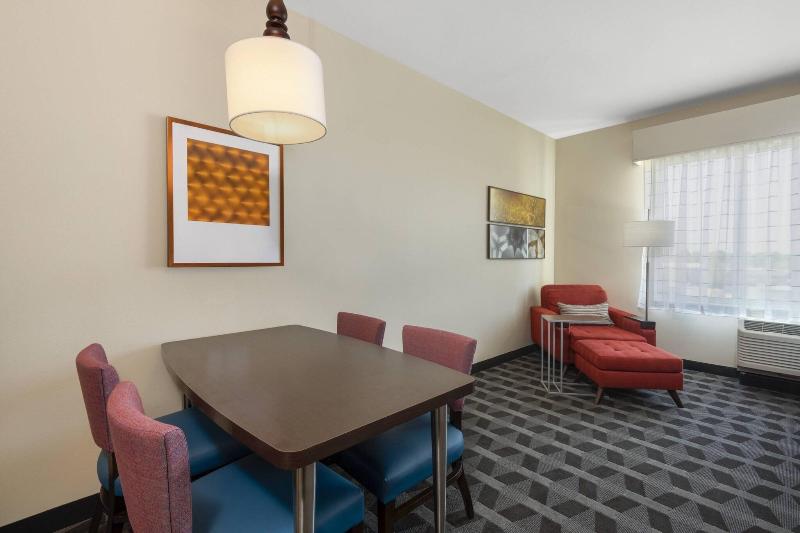 إستوديو قياسى سرير ملكى, Towneplace Suites By Marriott St. Louis Edwardsville, Il