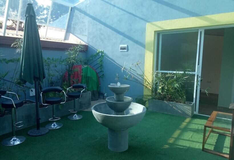 Номер Стандарт, This Is It Airport Hotel And Restaurant