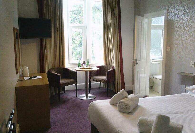 Номер Basic, The Speyside Hotel And Restaurant