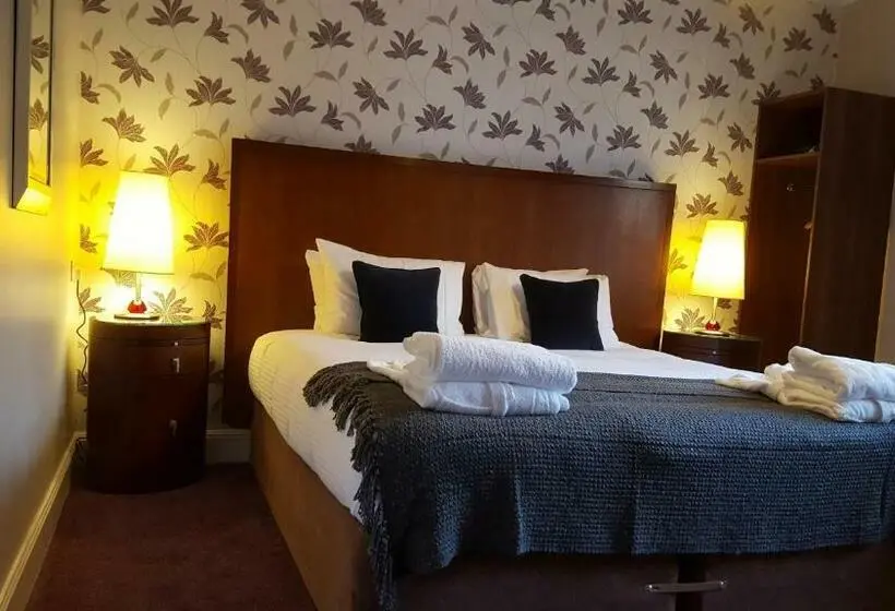 キングサイズベッドのスーペリアルーム, The Speyside Hotel And Restaurant