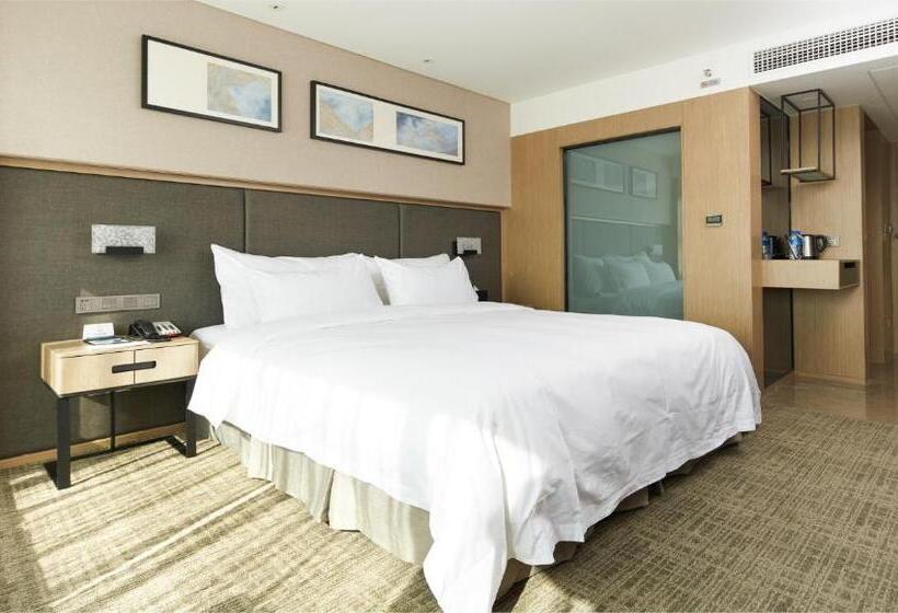 غرفة بيزنس, Zenith Hotel Near Train Station & The Mixc