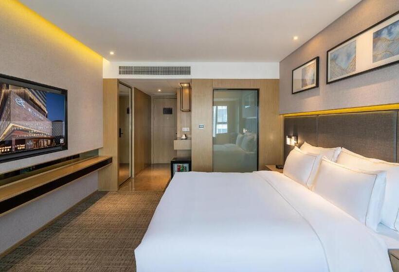 Номер Executive, Zenith Hotel Near Train Station & The Mixc