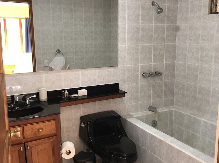 اتاق استاندارد سه نفره, La Casa De Cariari Al Golf