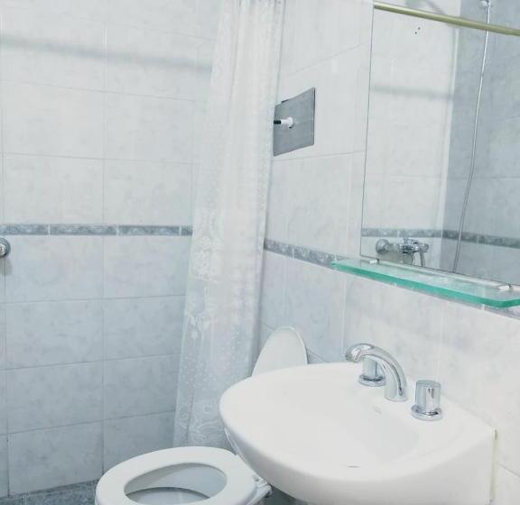 חדר סטנדרט, Black Sheep International Hostel