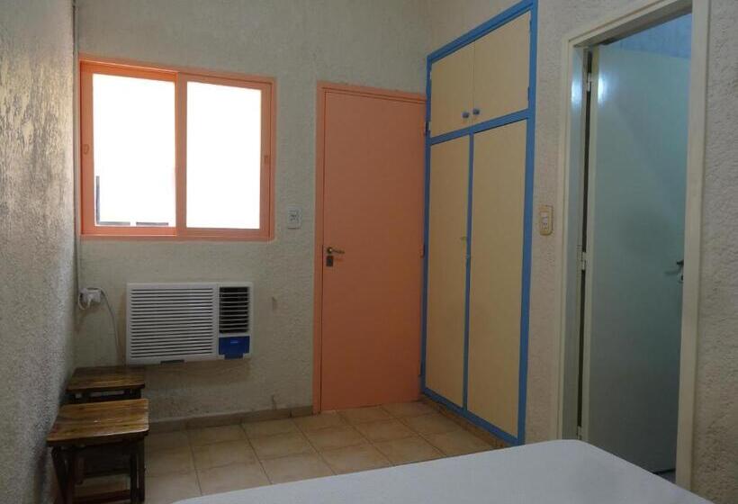 חדר סטנדרט, Black Sheep International Hostel