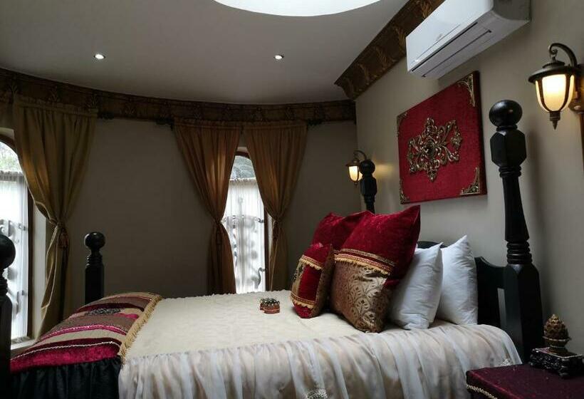 חדר סופריור עם מיטת קינג, Excalibur Boutique