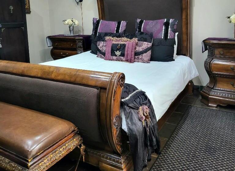 חדר דלוקס עם מרפסת, Excalibur Boutique