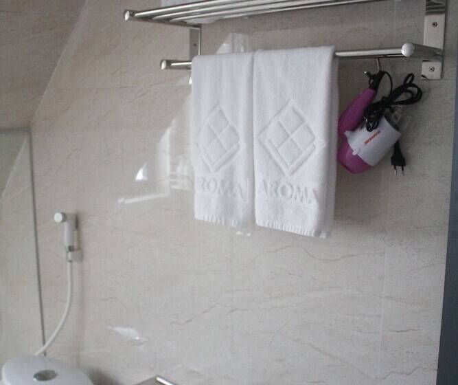 اتاق استاندارد, Aroma Halong