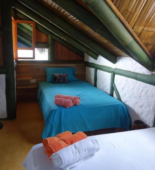 سوییت با چشم‌انداز دریا, Aparthotel Oleaje