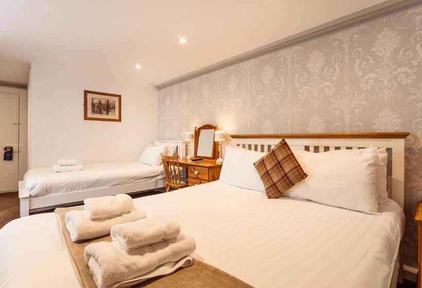 חדר סטנדרט לשלושה, Manor House Hotel Holy Island