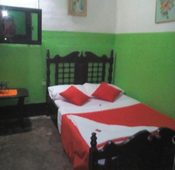 스탠다드 룸 공동 욕실, Hostal Villa Cecilia