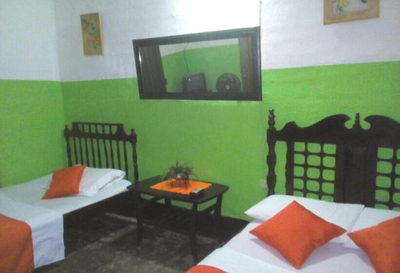 스탠다드 룸 공동 욕실, Hostal Villa Cecilia