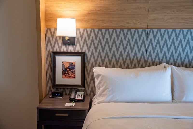 Номер Стандарт, Holiday Inn & Suites Savannah Airport Pooler, An Ihg