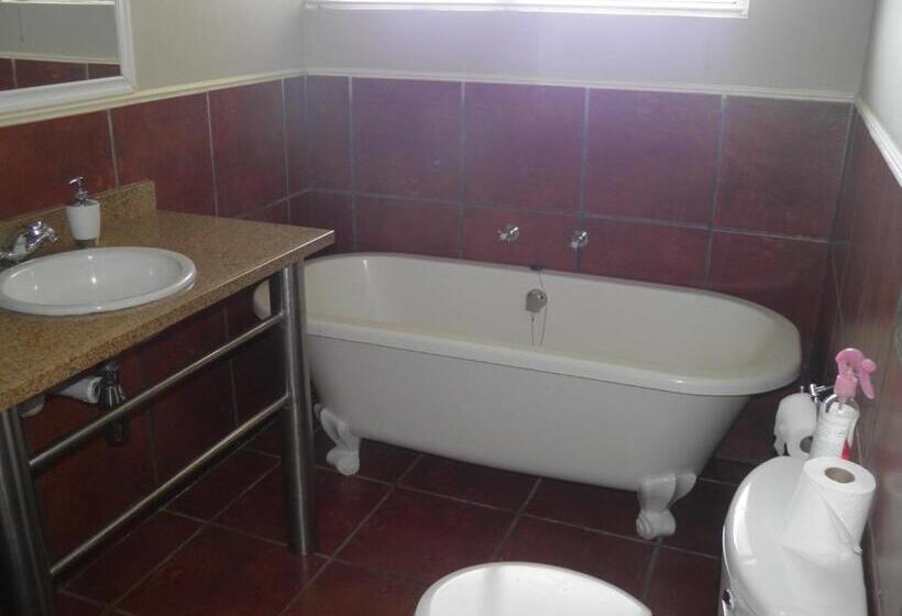 חדר משפחתי דלוקס, Long Creek Lodge