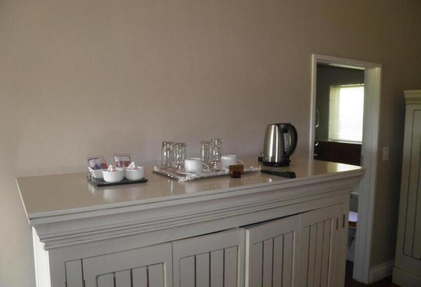 חדר משפחתי דלוקס, Long Creek Lodge