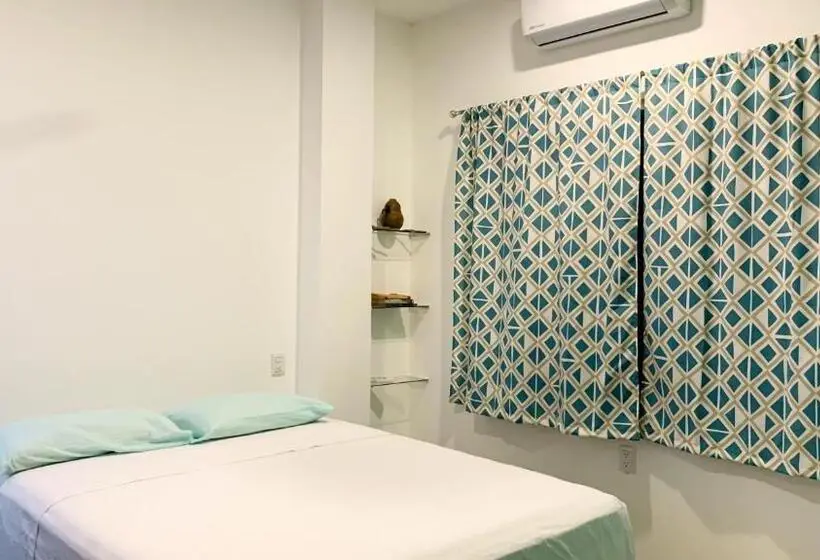 اتاق استاندارد, Paziflora Hostel
