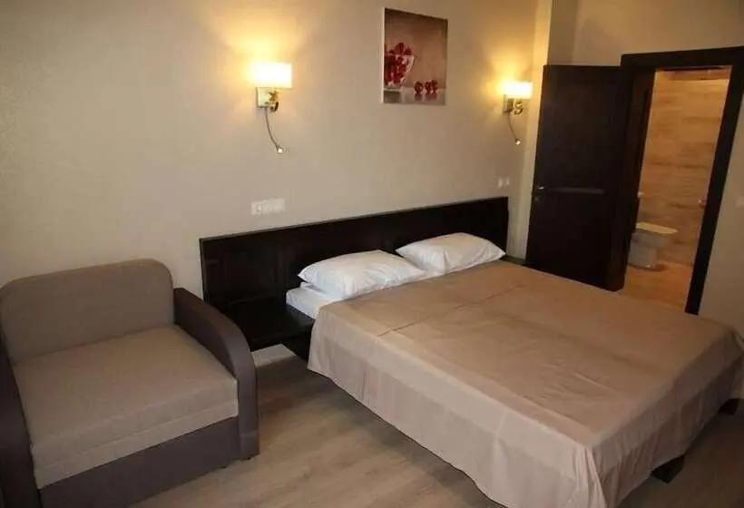 سوییت, Amarena Spa Hotel   Breakfast Included In The Price Spa Swimming Pool Sauna Hammam Jacuzzi Restauran