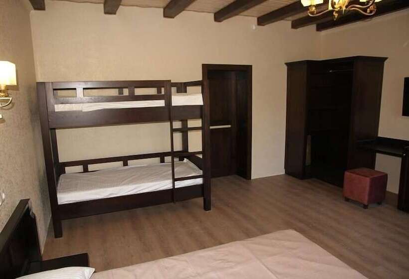 スイート, Amarena Spa Hotel   Breakfast Included In The Price Spa Swimming Pool Sauna Hammam Jacuzzi Restauran