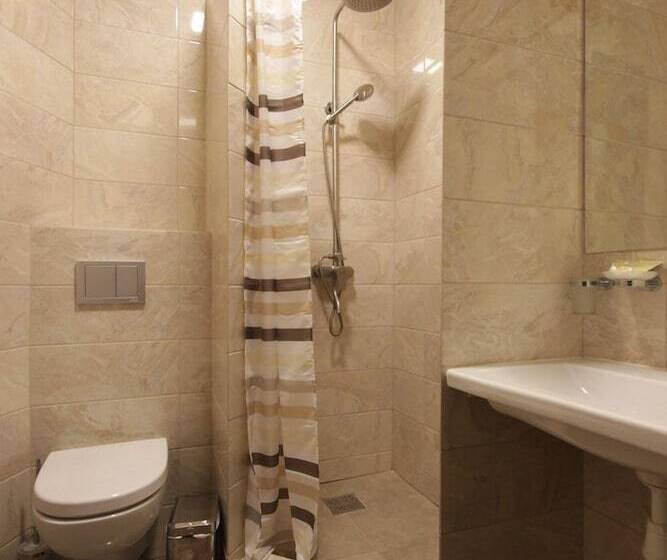 ３ベッドルームハウス, Amarena Spa Hotel   Breakfast Included In The Price Spa Swimming Pool Sauna Hammam Jacuzzi Restauran