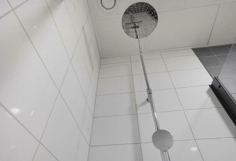 スタンダードスタジオ, Stockholm Hotel Apartments Sollentuna