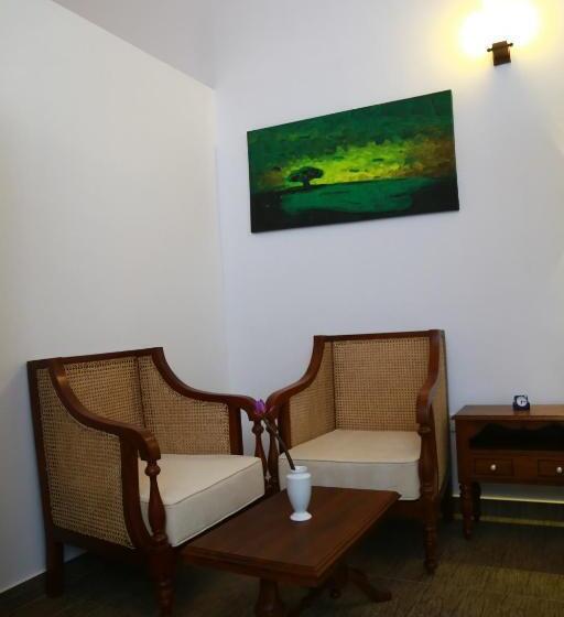 Номер Deluxe, Laluna Eco Resort Pvt Ltd