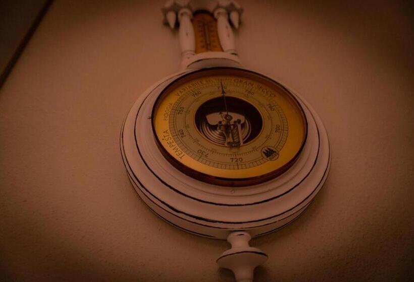 스탠다드 룸 풀장 전망, Agriturismo Le Capannacce Urbania