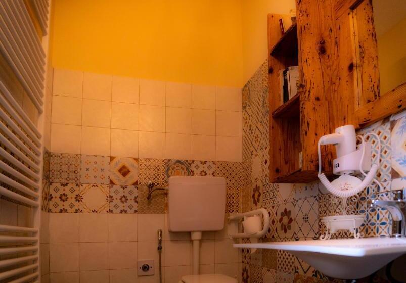 장애인을 위한 킹사이즈 침대 스탠다드 룸, Agriturismo Le Capannacce Urbania