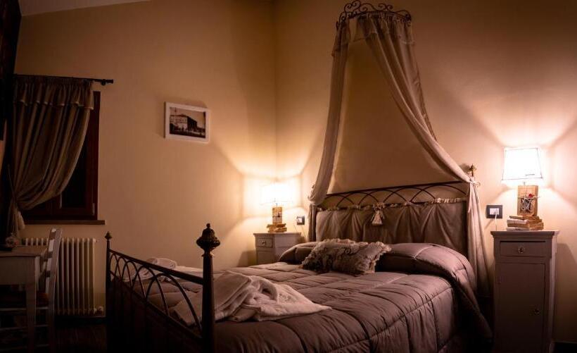 장애인을 위한 킹사이즈 침대 스탠다드 룸, Agriturismo Le Capannacce Urbania