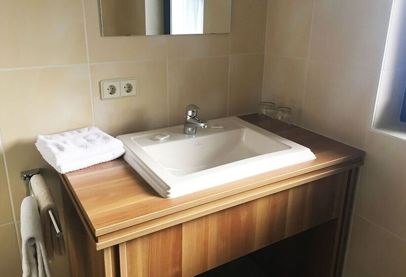 Номер Deluxe с Балконом, Haus Schieferstein