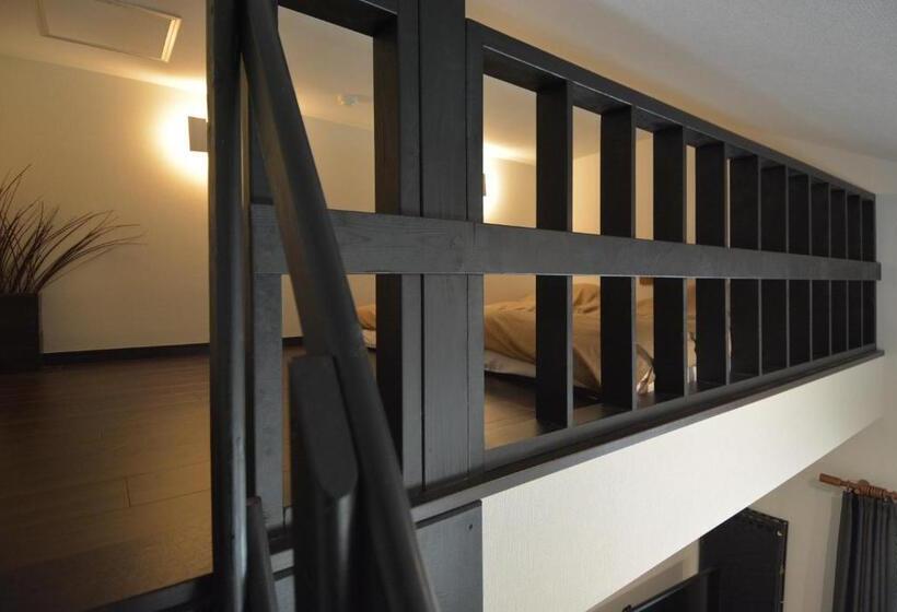 غرفة قياسية, Hakone Mori No Yado