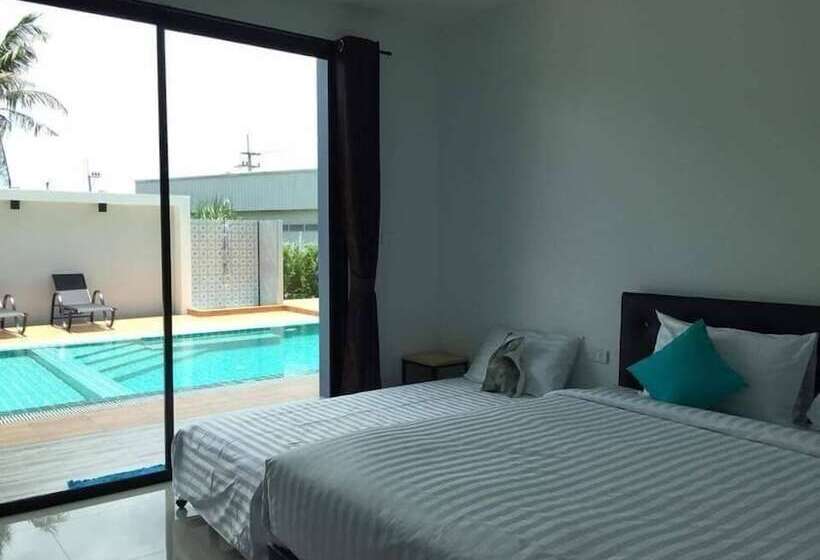 Номер Deluxe, The Phu Resort