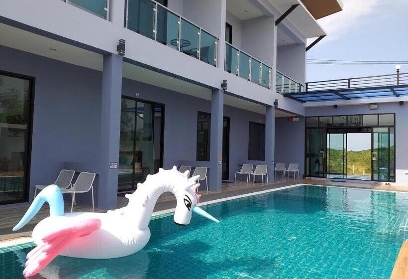 חדר דלוקס, The Phu Resort