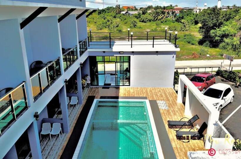 Номер Deluxe, The Phu Resort