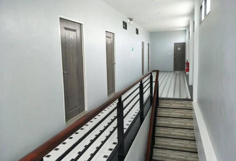 Номер Deluxe, The Phu Resort