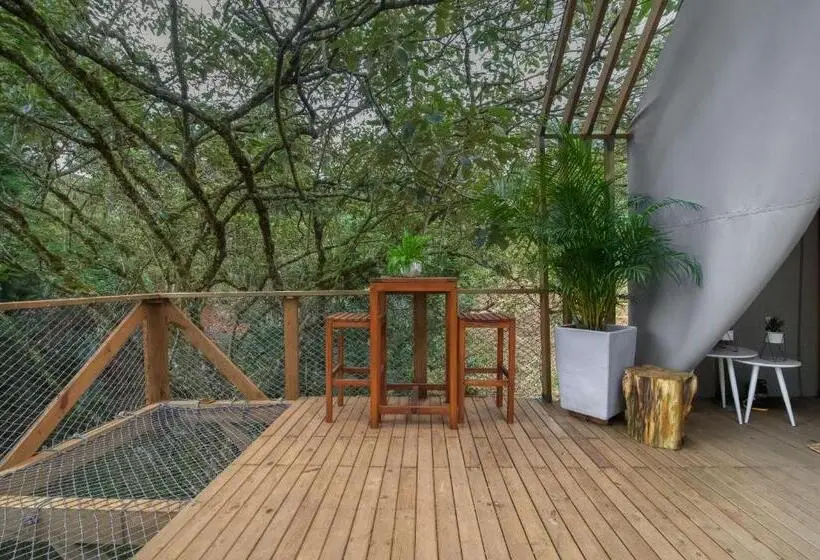 デラックスバンガロー, Teva Glamping & Retreat