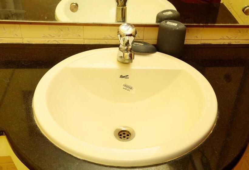 סוויטה משפחתית, Zuriel Suite Guest House