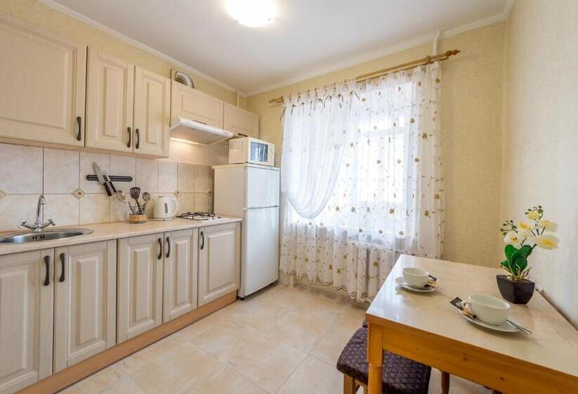 آپارتمان 1 خوابه, Comfort House