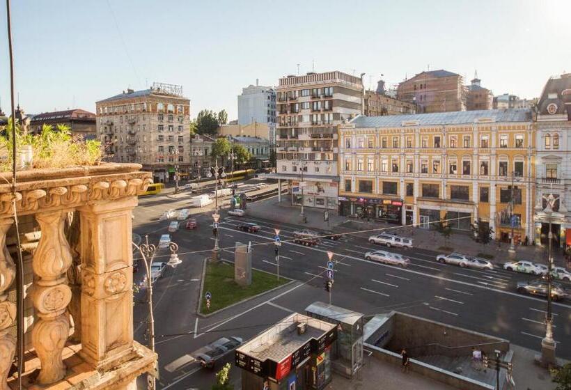 آپارتمان 1 خوابه, Comfort House