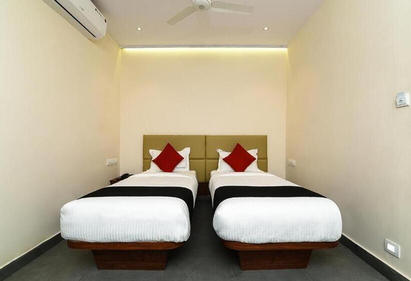 Трехместный Номер Deluxe, Super Capital O Siddartha Grand