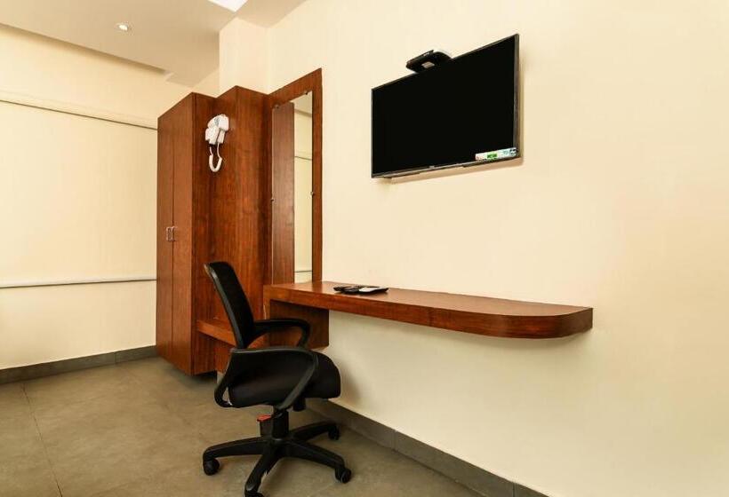 Трехместный Номер Deluxe, Super Capital O Siddartha Grand