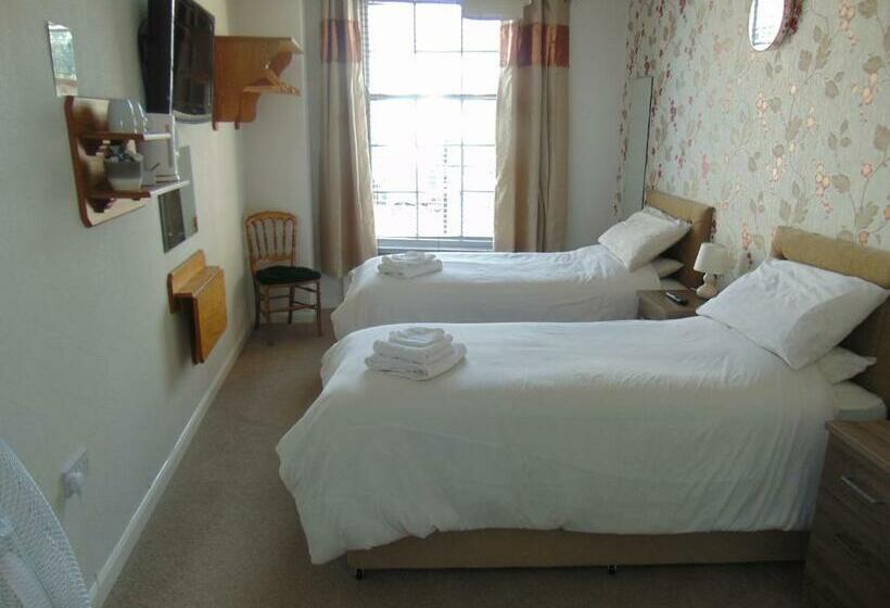 חדר סטנדרט, The Lord Nelson