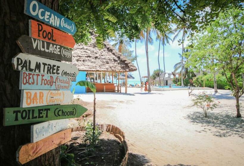 带阳台标准四人间, New Teddy's On The Beach