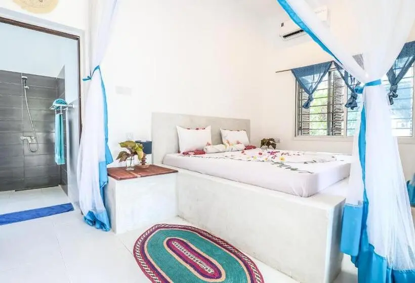Standard room with outdoor bath, New Teddy's On The Beach