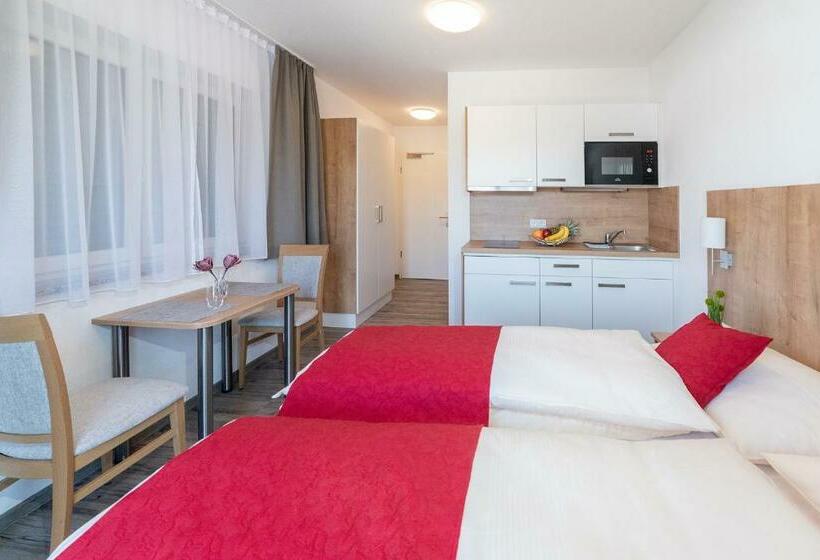 דירת חדר, Boardinghaus Bayerwaldpark