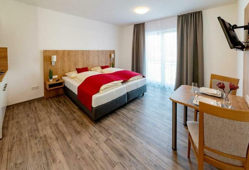 דירת חדר, Boardinghaus Bayerwaldpark